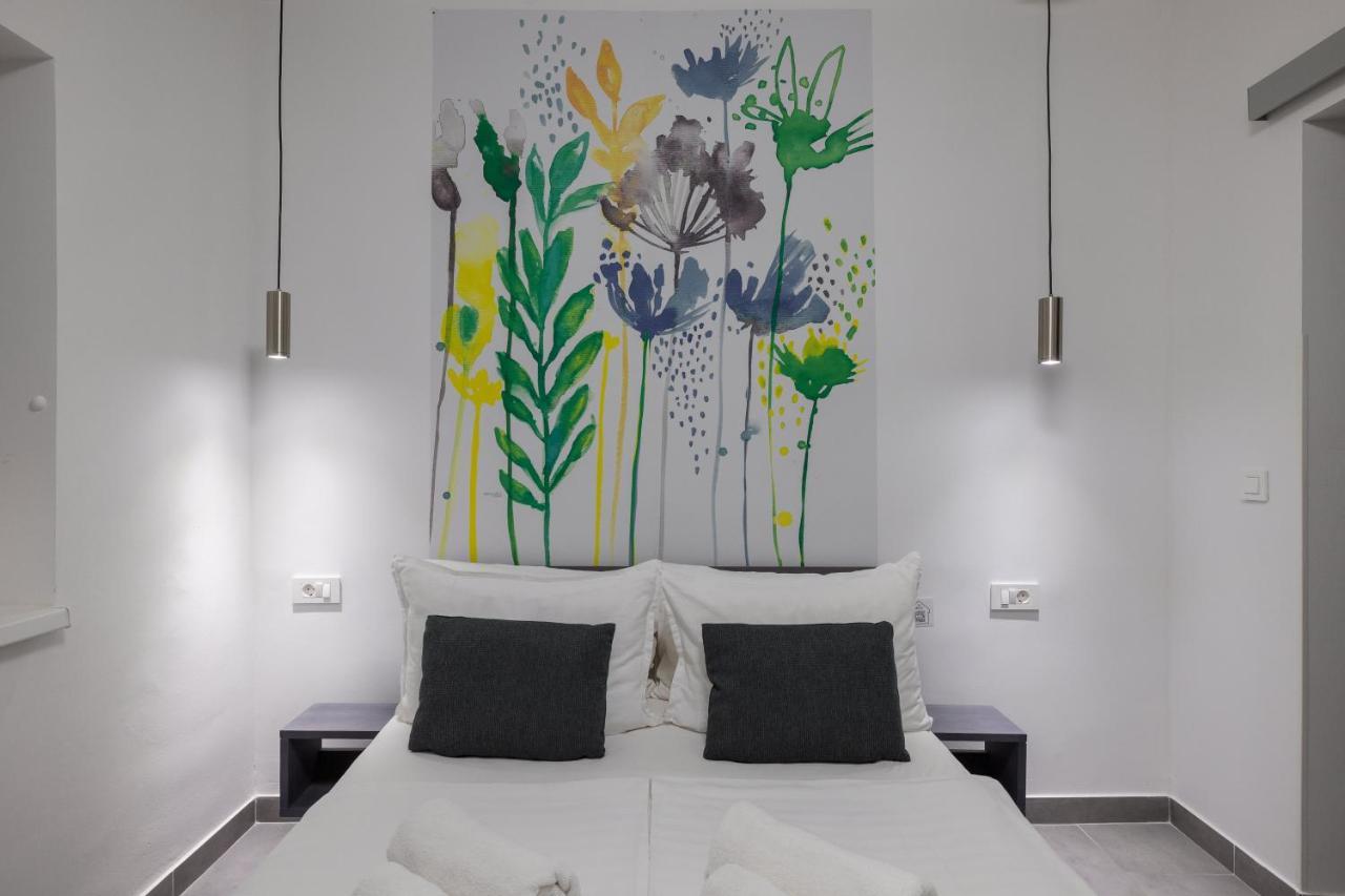 Miracolo Di Mare Trend Bed & Breakfast ไพราน ภายนอก รูปภาพ