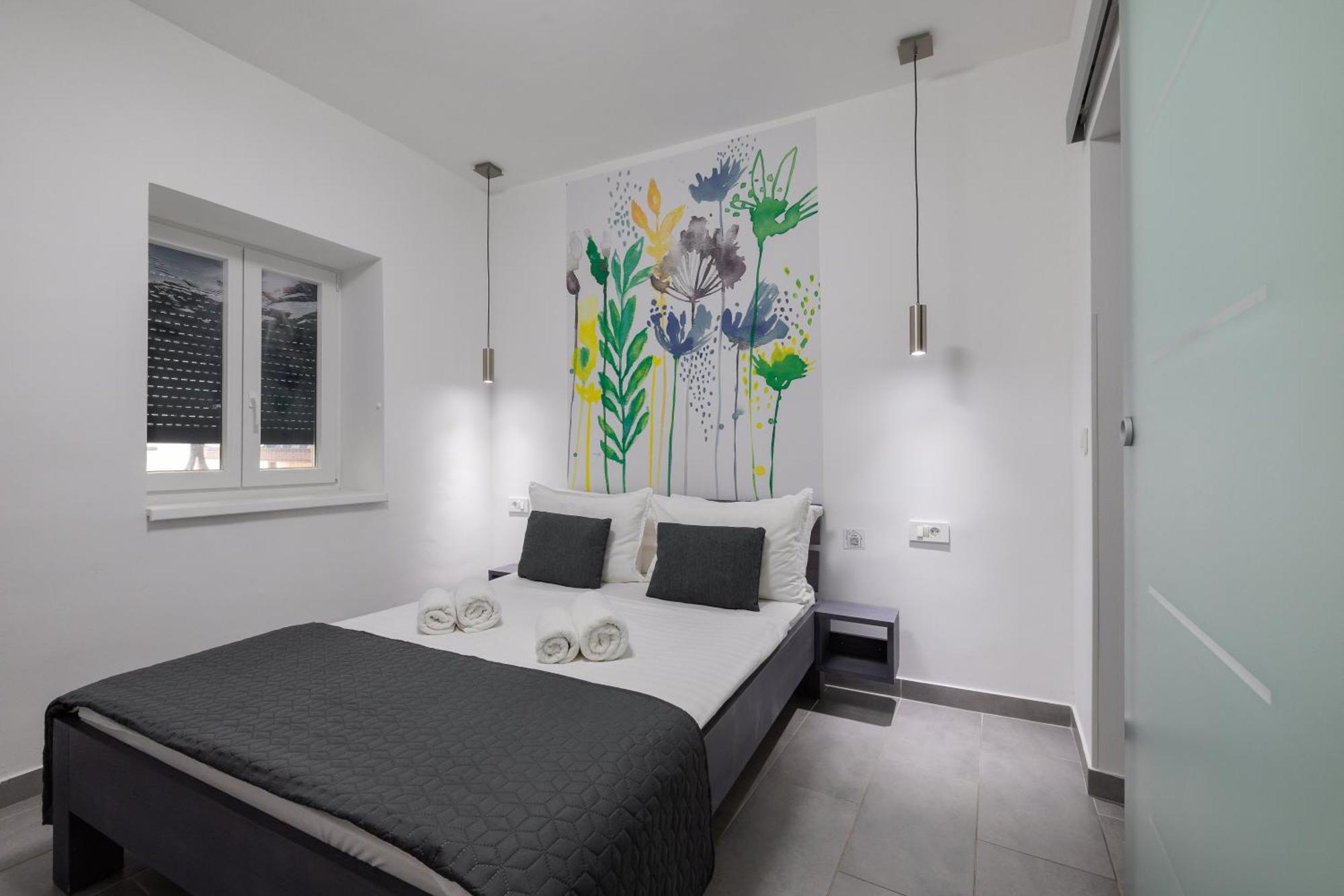 Miracolo Di Mare Trend Bed & Breakfast ไพราน ภายนอก รูปภาพ