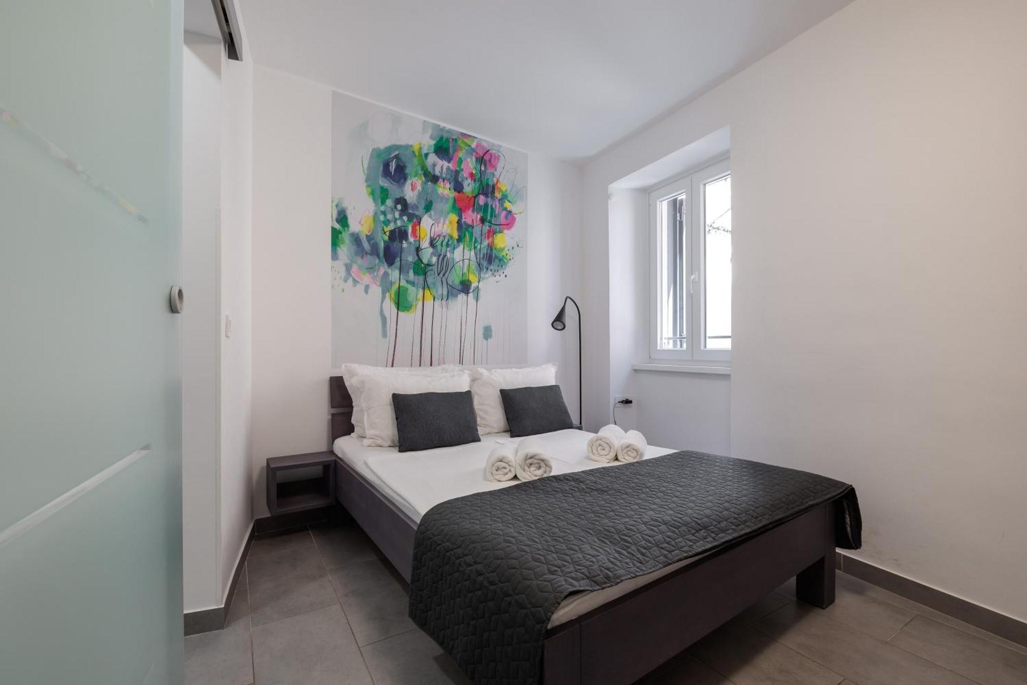 Miracolo Di Mare Trend Bed & Breakfast ไพราน ภายนอก รูปภาพ